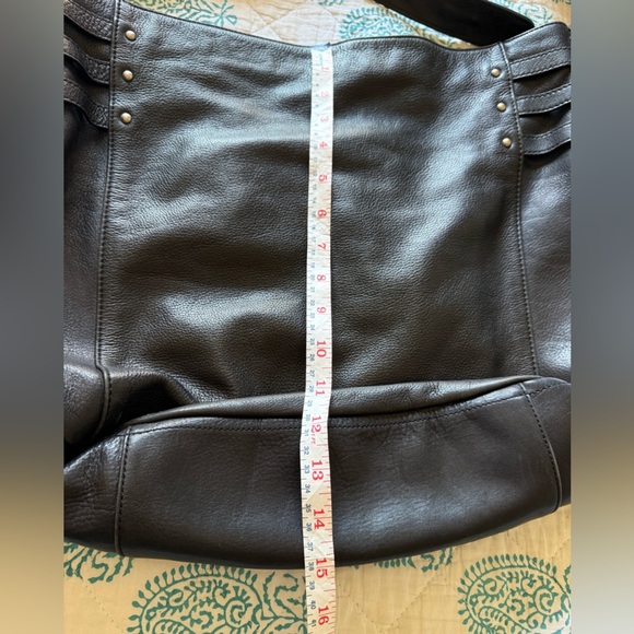 Kenneth Cole Shoulder Bag - Picture 8 of 9